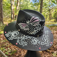 Black & Pink Death's-Head Hawkmoth Sun Hat Medium