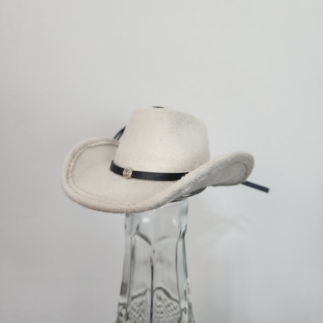 Mini Cowboy Hat with Suction Cup for Windshield Window Dashboard & Toy Doll Accesory