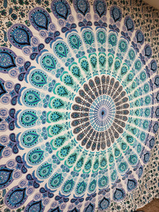 Peacock Cool Down Queen Tapestry
