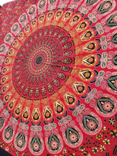 Red Feather Tapestry - Size Twin