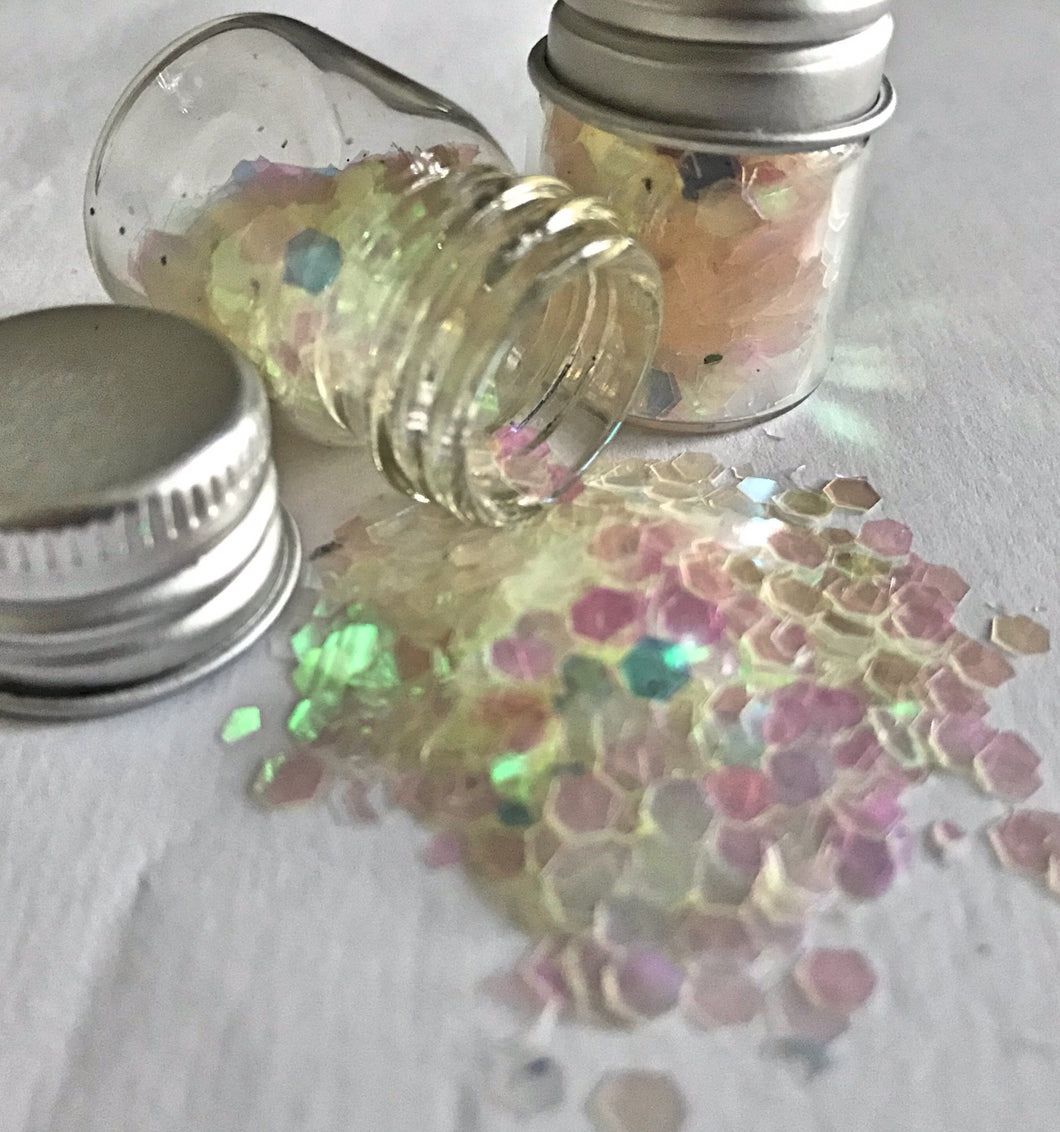 Iridescent Holographic Biodegrable Glitter